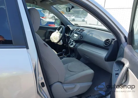 2009 Toyota Rav4 z USA, uszkodzony, nr VIN JTMBF33V19D014205